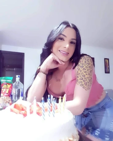 Angie Real — 9 / 12