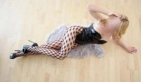 Helena aus Deutschland — 2 / 5