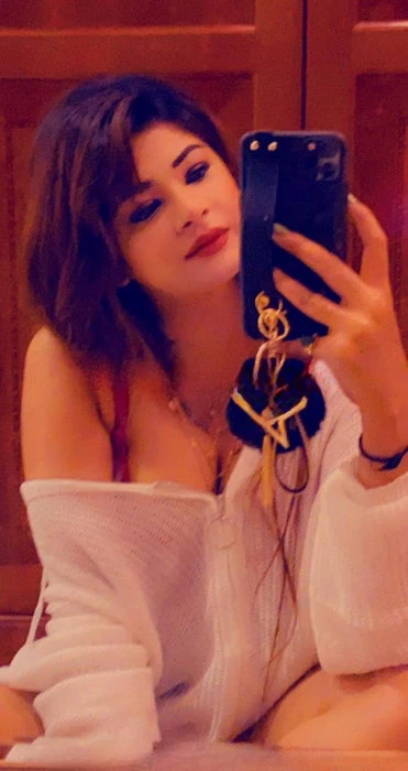 Alina — 3 / 5