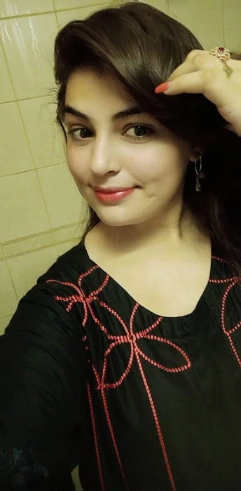Dipika Singh — 3 / 4