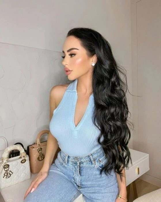 Crystal, Escort, Amman