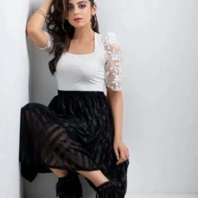 Zanib, Escort, Dubai