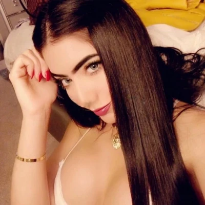 Jade, Escort, Manama