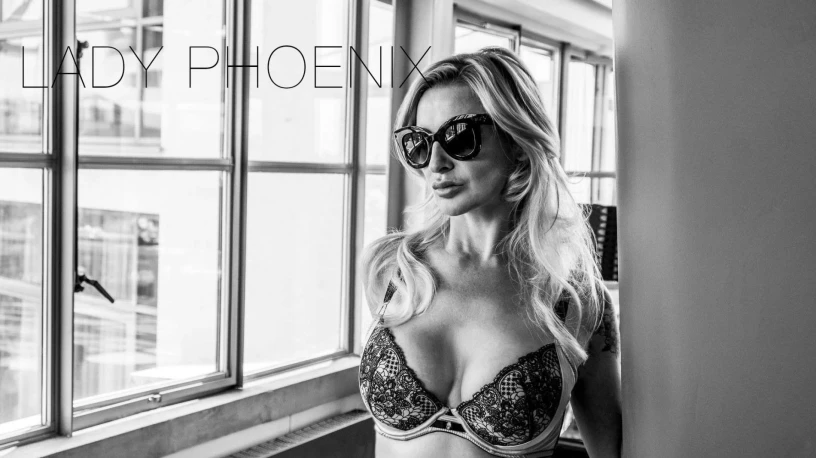 Lady_Phoenix — 4 / 9