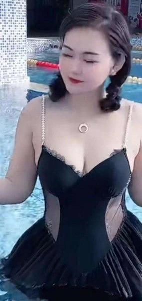 Mimi, Escort, Bochum
