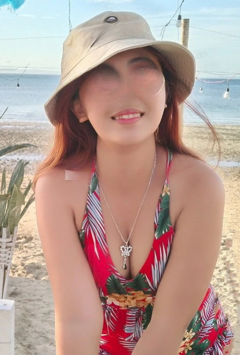 Jaz Decena — 2 / 3