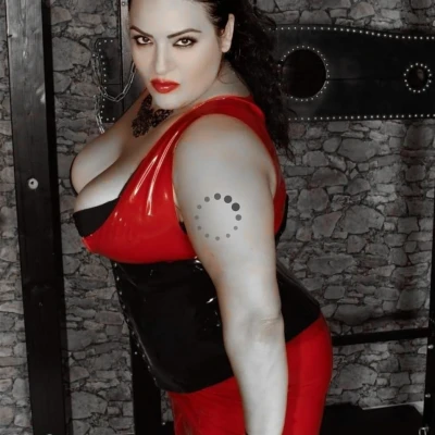 Lady Aradia, Escort, Salzburg