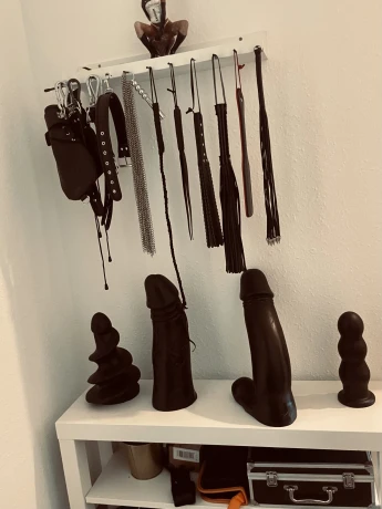 Miss Madison — 6 / 8