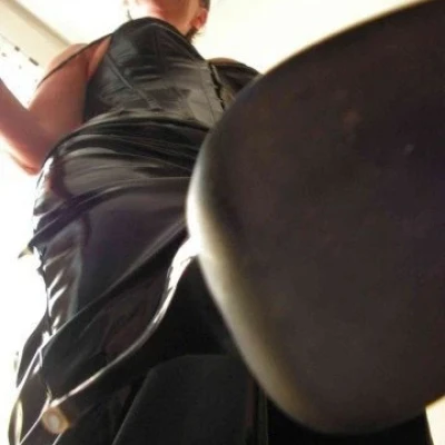 Lady Farah - Die Domina, Escort, Bruchsal