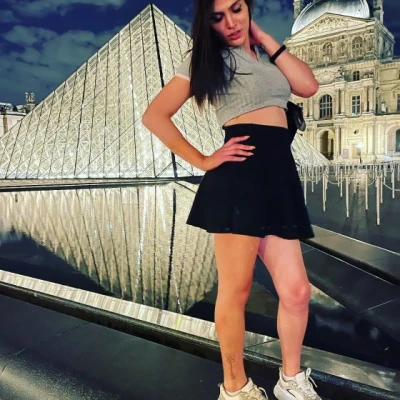 Nessma, Escort, Grasse