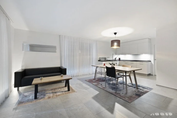 Zimmervermittlung Bern Mettmenstetten Neben Zug Wolfhausen Zh Bei Bubikon — 1 / 5