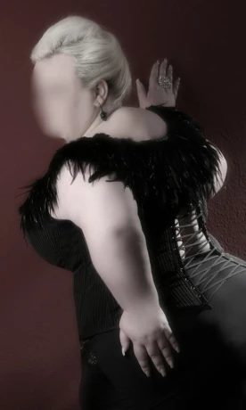 Bettysurprise — 2 / 5