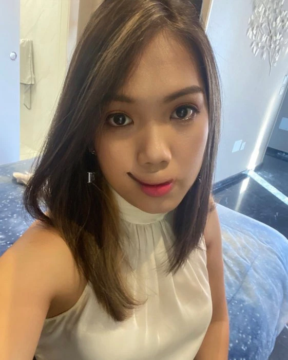 Yurie — 6 / 9