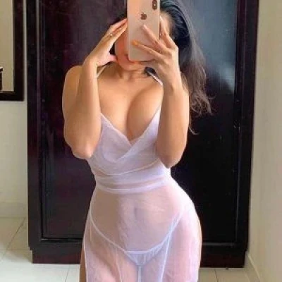 Natali, Escort, Istanbul
