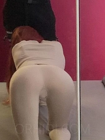 Gabriela — 7 / 9