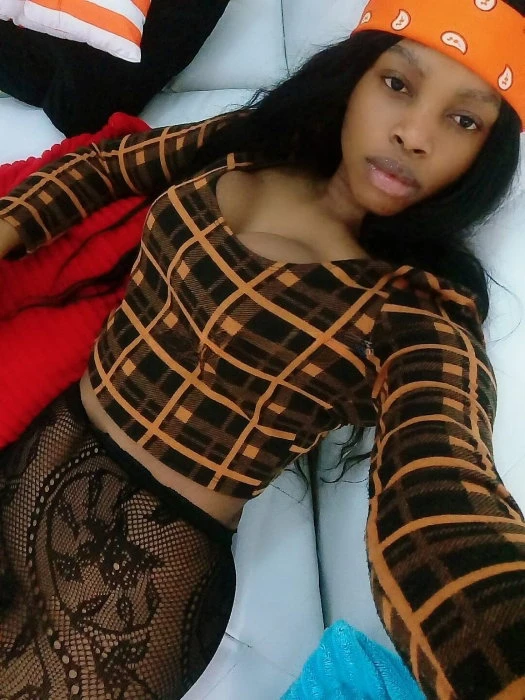 Pretty — 3 / 4
