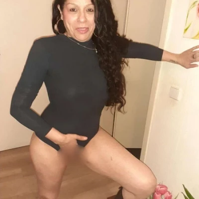 Zuzane, Escort, Chemnitz