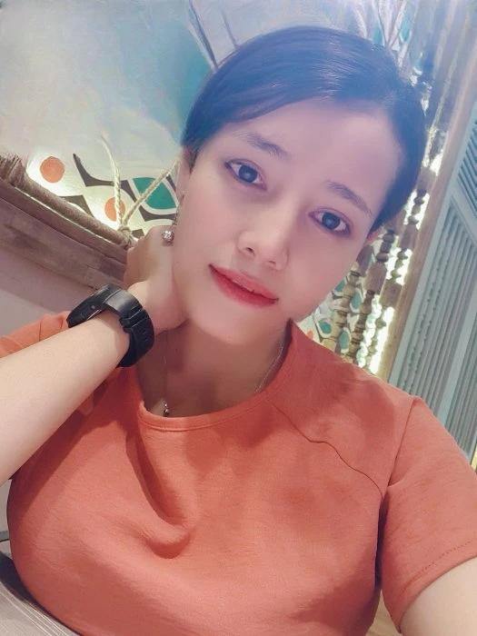 Mimi, Escort, Pham Ngu Lao Ward