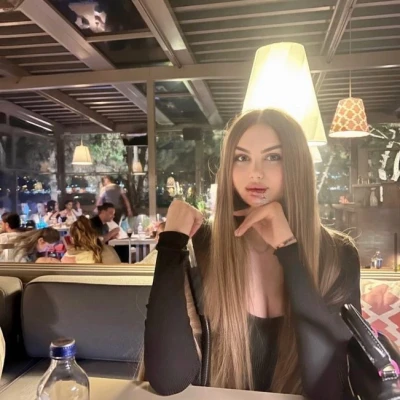 Lina, Escort, Istanbul