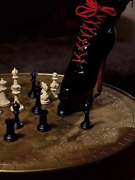 Alexa66 — 2 / 4