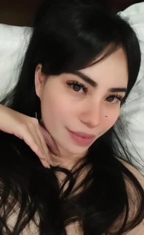 Karina Laras — 6 / 7
