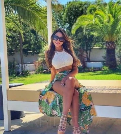 Karina Brazil — 5 / 6