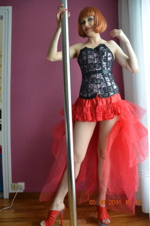 Maitresse-docteuresse — 9 / 10