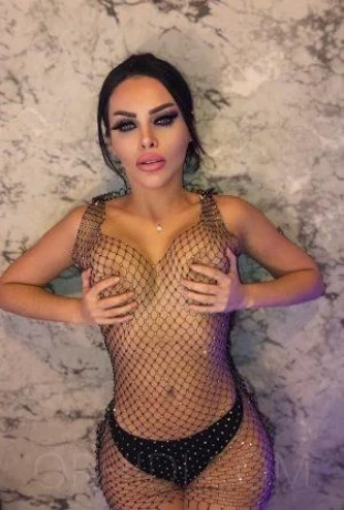 Turkish Mistress Nilay — 4 / 5