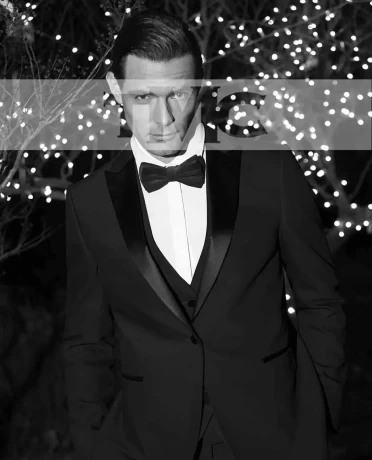 The Most Attractive And Stylish High Class Straight Male Escorts — 10 / 21