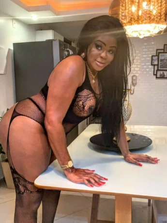 Riana BLACKCOCK — 6 / 7