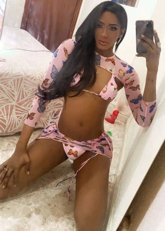 Dayana Mendoza — 4 / 12