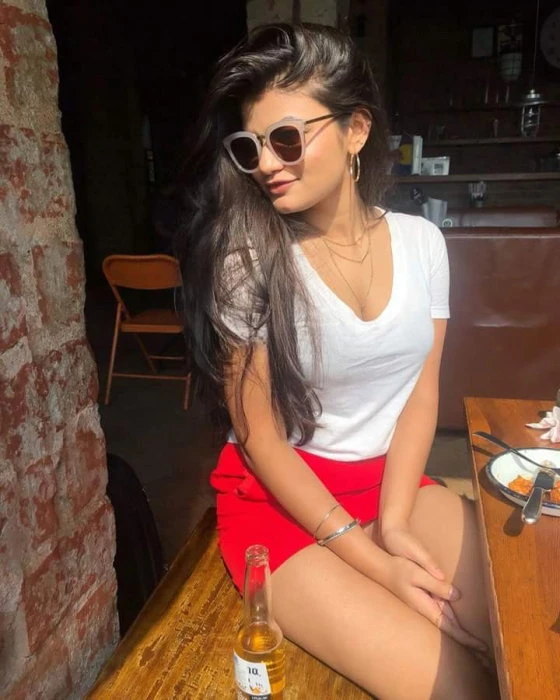 Raj Escort — 2 / 3