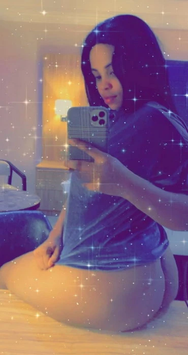 Sandra — 3 / 4