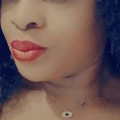 Sara, Escort, Ahmadi