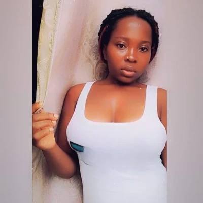 Nora, Escort, Mesaieed