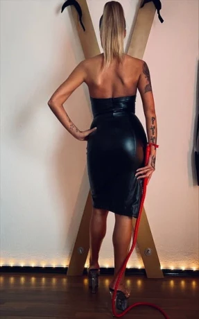 Lena Deutsch — 2 / 12