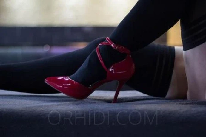 Skl. TINA im Studio Passion Factory — 3 / 8