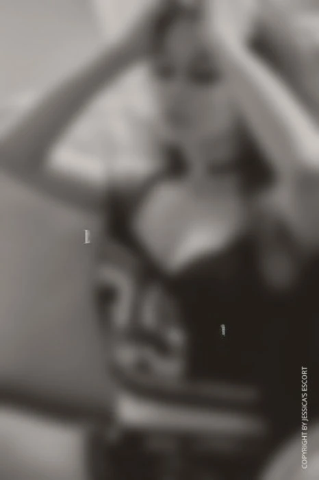 Laureen Escort Lugano — 3 / 4