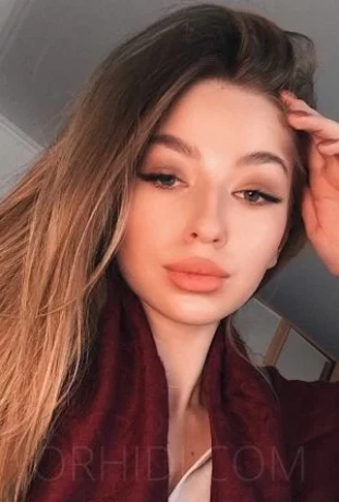 Malena — 1 / 4
