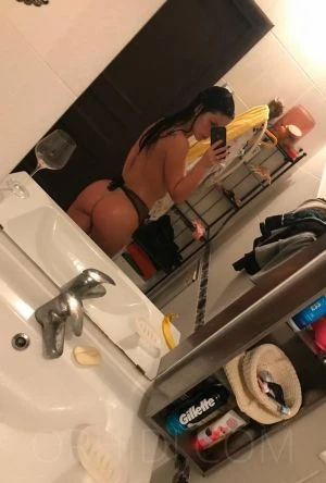 Kristi — 2 / 6