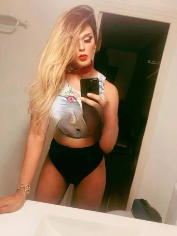 Izabella Jolie — 3 / 12