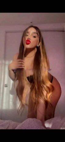 Danaez Vuitton — 6 / 12