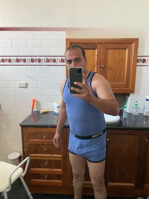 Ayman — 2 / 4