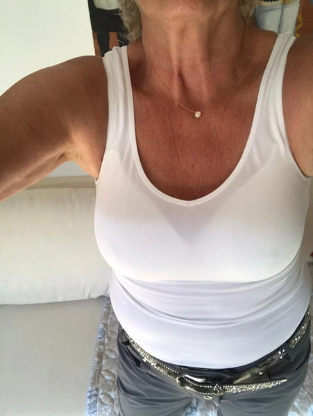 Ella — 4 / 5