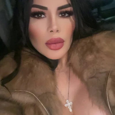 Sofi, Escort, Paris