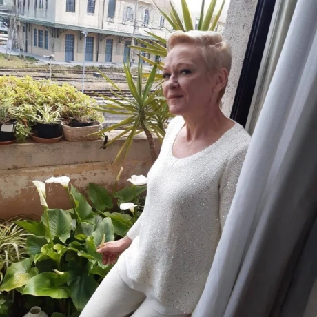 Alina Ivanova — 3 / 5