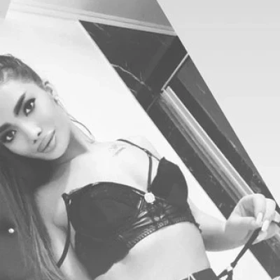 Maria, Escort, Muhlhausen