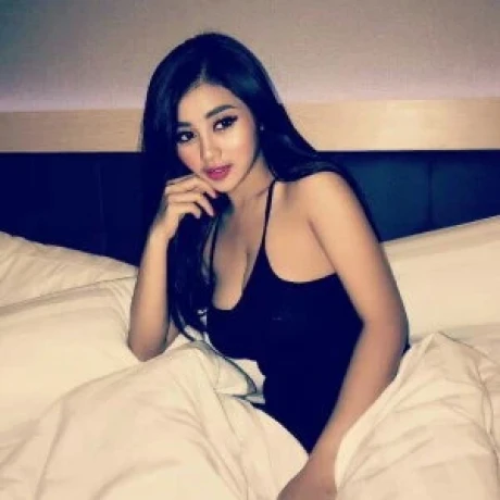 Be My King Babe my Name is Kim — 4 / 5