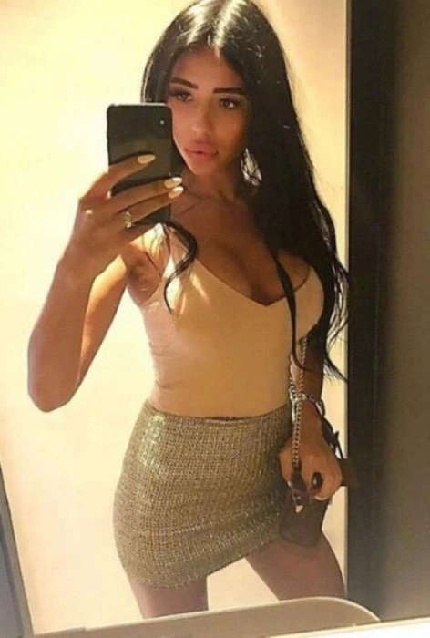 Melena — 4 / 5