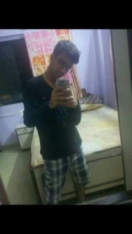 Professional escort — 2 / 3